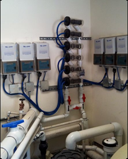 SG 5000 COMMERICAL GENERATOR PRODUCES 2.3LB CHLORINE PER 10K 1FINSG5000