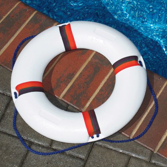 MOLDED RING BUOY INTERNATIONAL LEISURE 8970